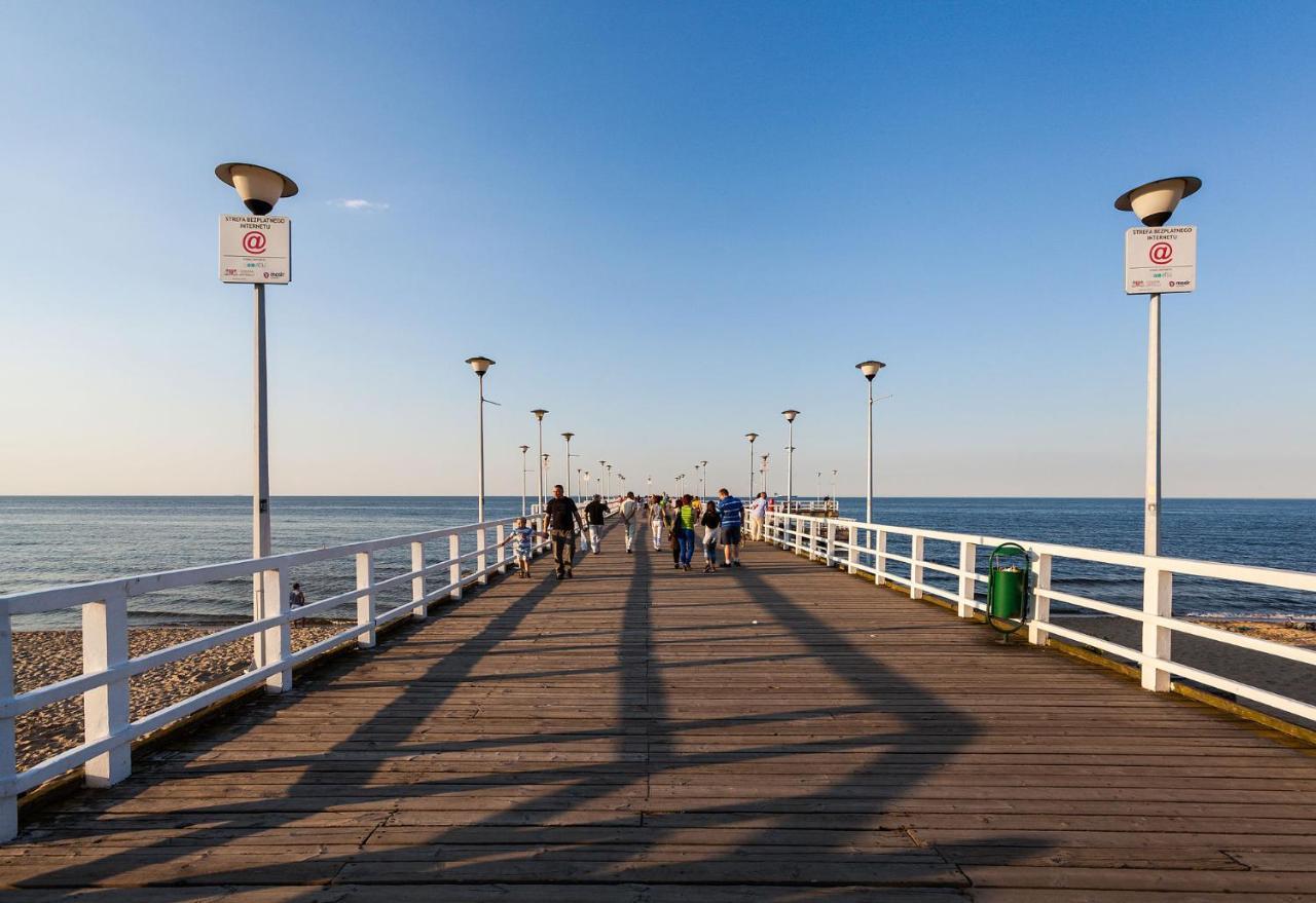 Mieszkanie Sea Waves Lägenhet Gdańsk Exteriör bild